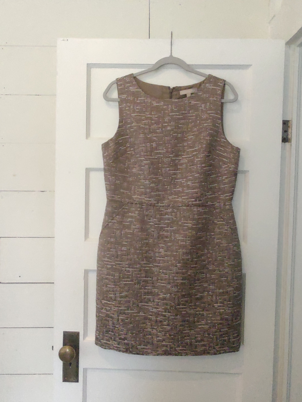 Banana Republic Taupe Textured Sleeveless Sheath Dress Fully Lined Sz 12
